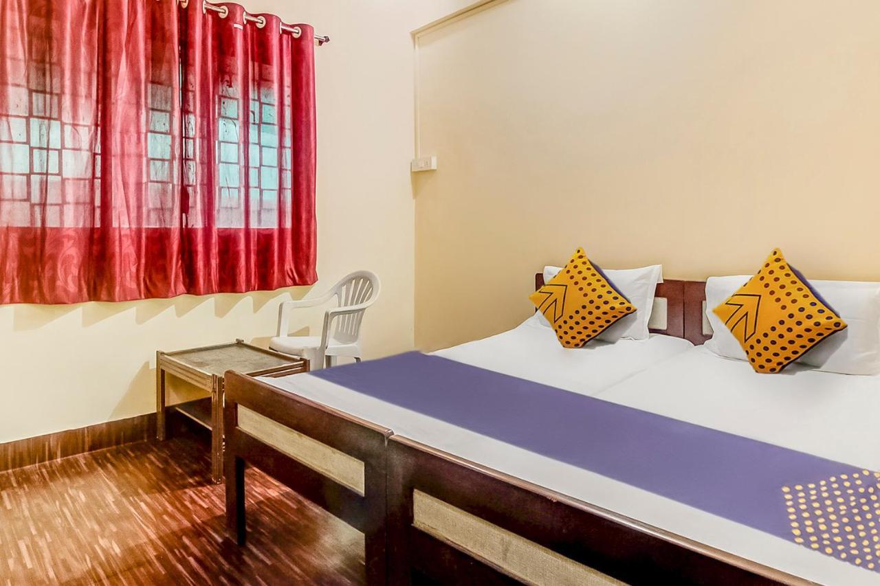 Hotel O New Ushakal Lodging & Boarding Nirmal  Esterno foto